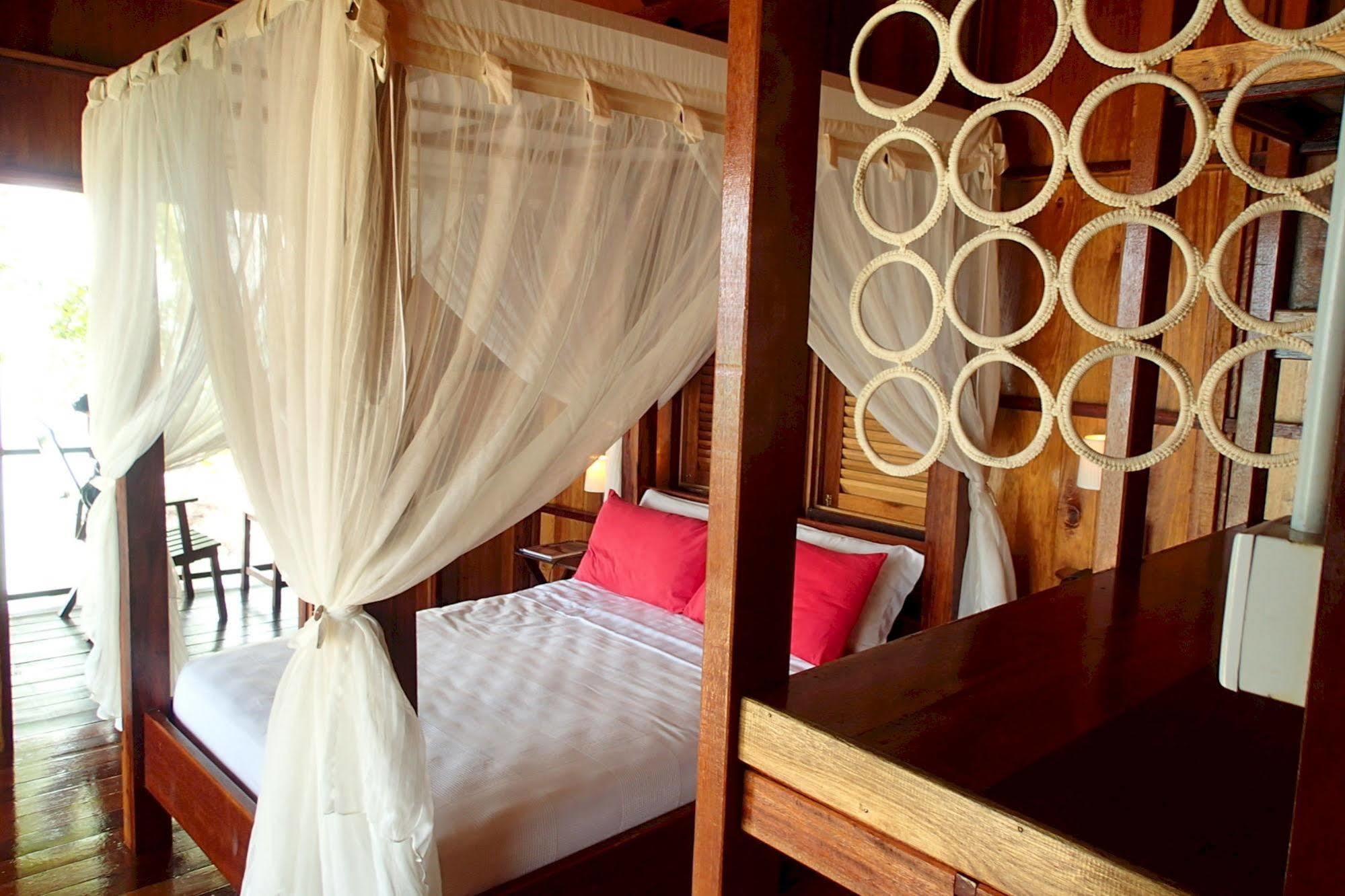 Bagus Place Retreat Kampong Mukut Bagian luar foto