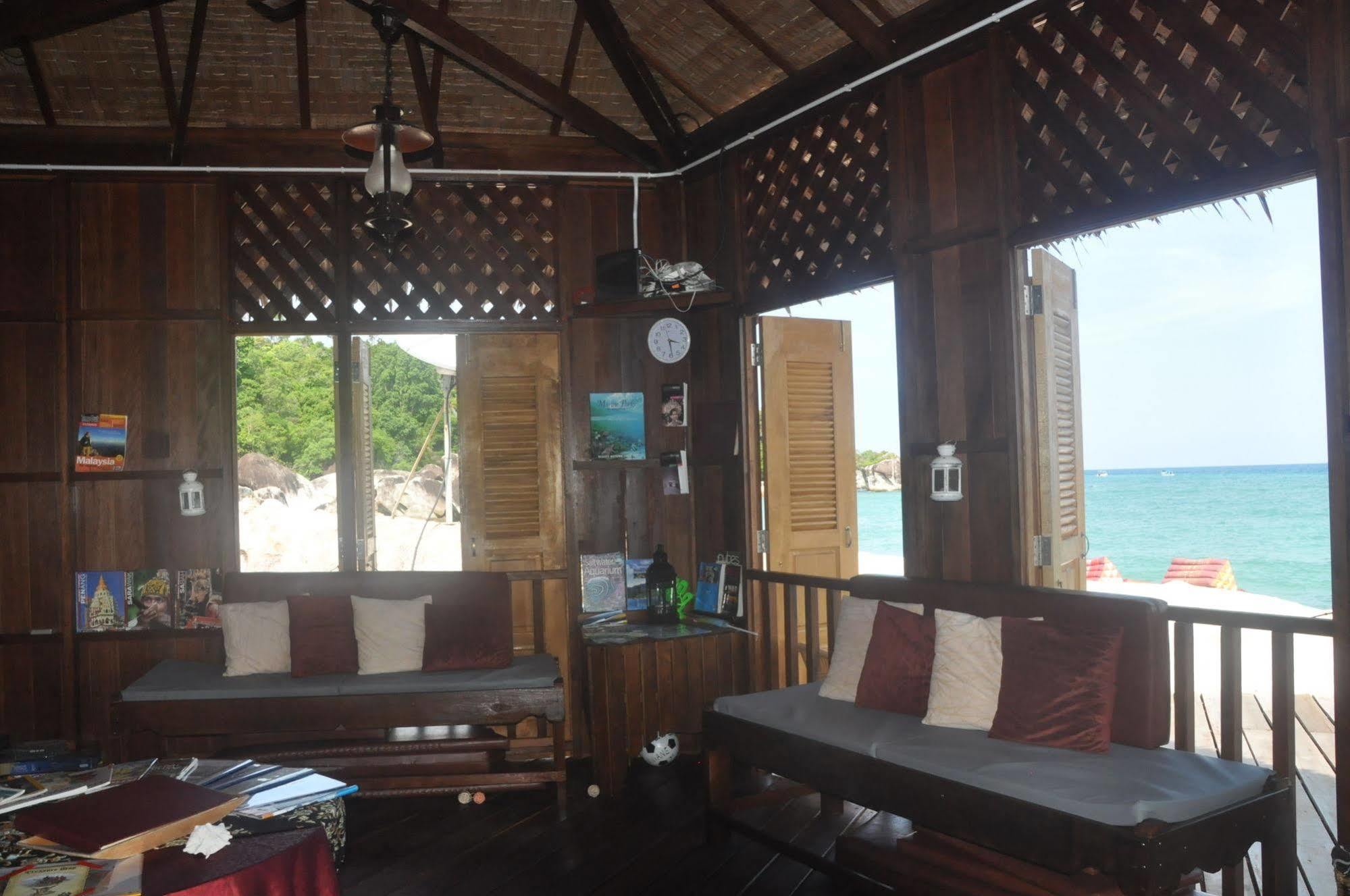 Bagus Place Retreat Kampong Mukut Bagian luar foto